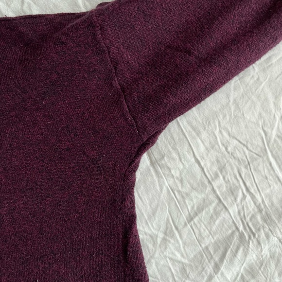 EXPRESS asymmetric burgundy sweater - Picture 6 of 6